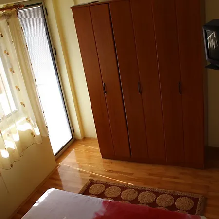 Teona Apartment Ohrid Buitenkant foto
